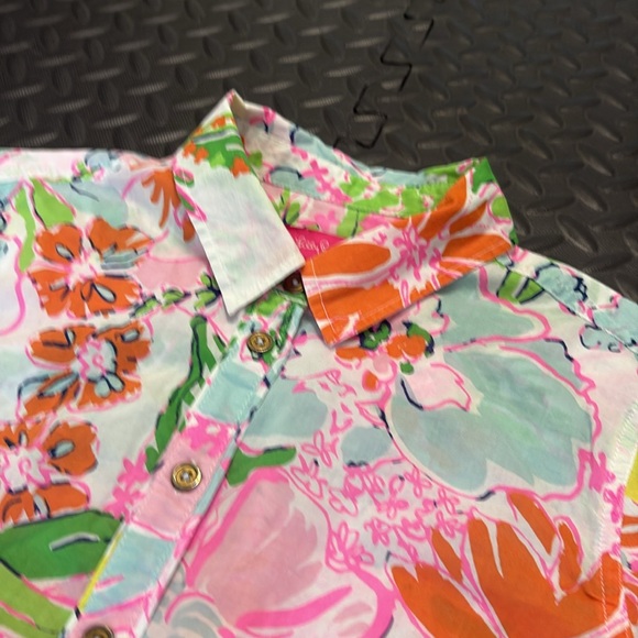 Lilly Pulitzer Women’s Floral Button Down Shirt Pink, Green, and Orange size S - Picture 5 of 10
